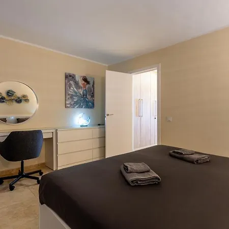 شقة Sea Front Spacious 2 Bedroom *