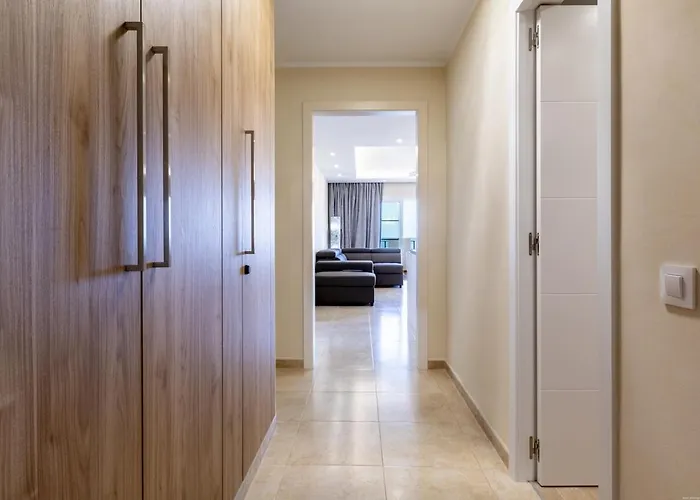 アパート Sea Front Spacious 2 Bedroom *